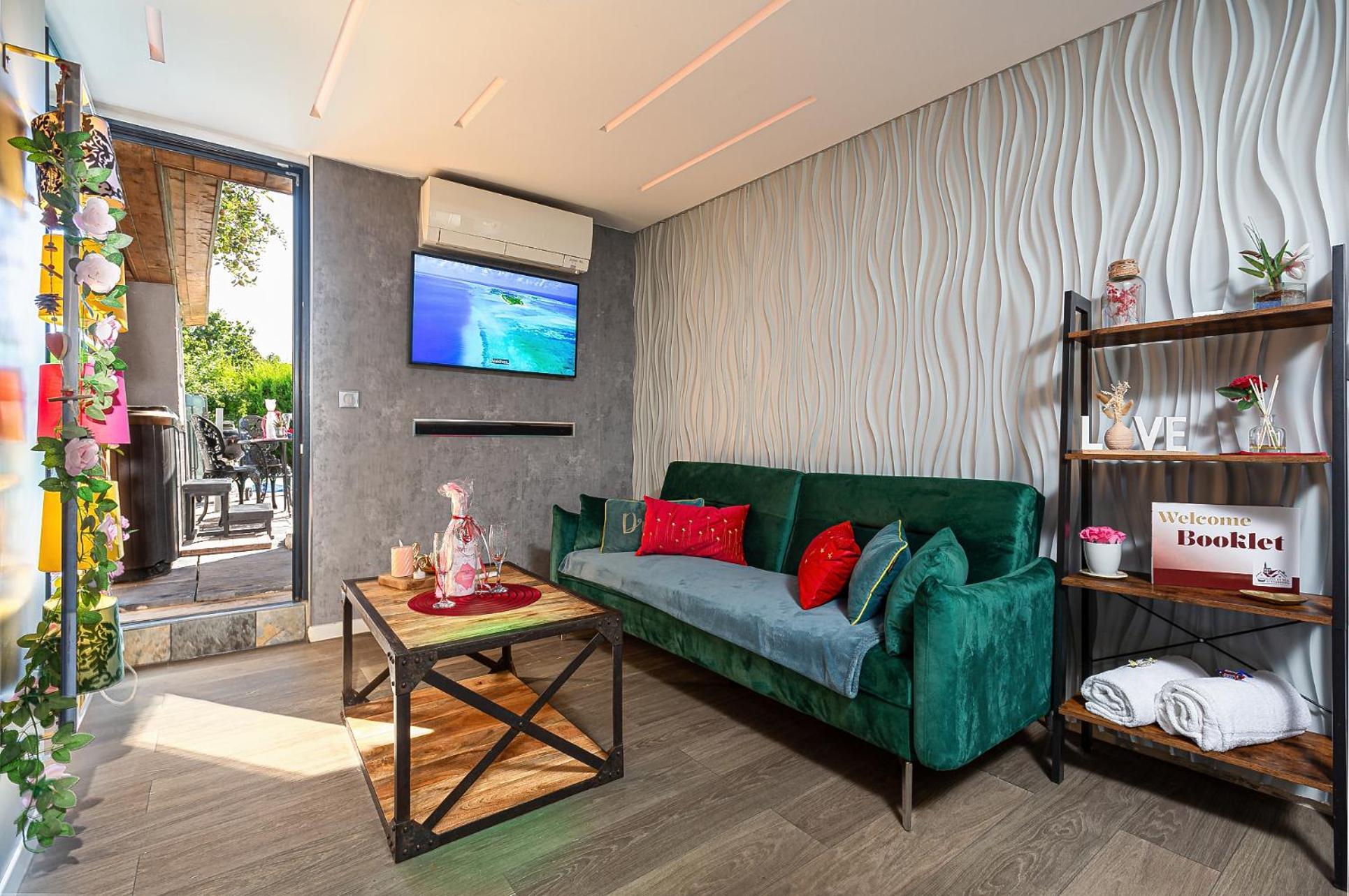 Gites Spa Strasbourg - Studio Romantique, Jacuzzi, Sauna, Terrasse Privee Furdenheim Luaran gambar
